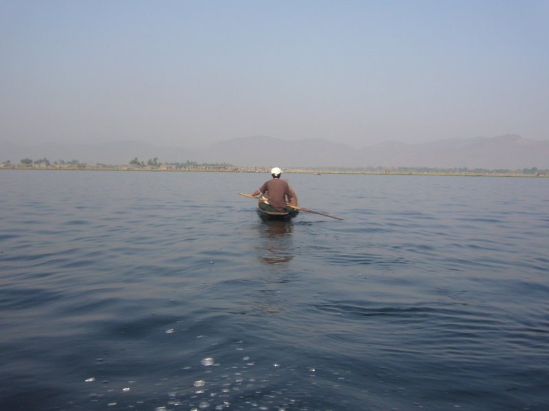 Travel - Myanmar - Inle Lake - First Boat Trip - Out onto the lake
